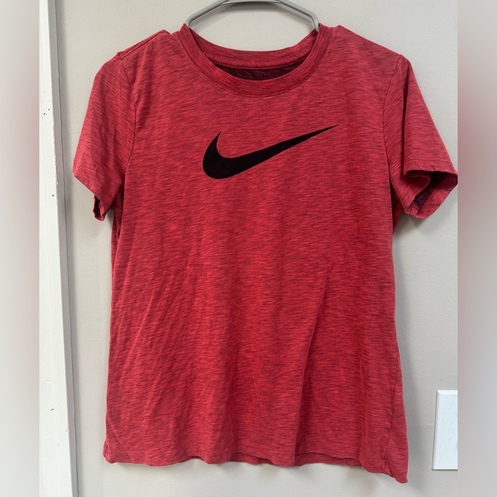 🔥Nike Red Short Sleeve Tee